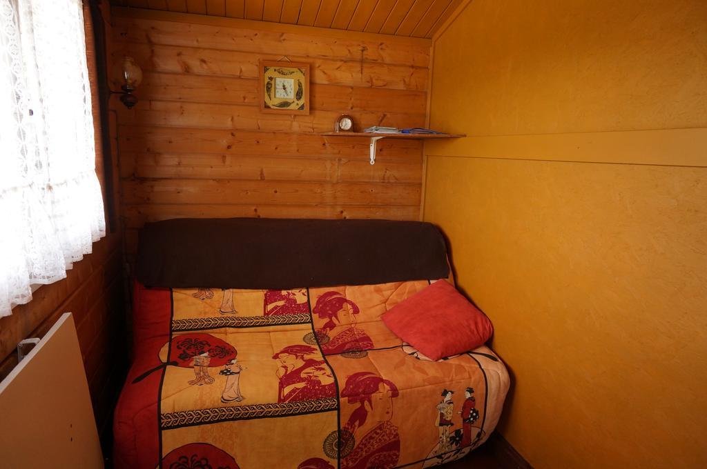 Gites Au Coeur Des Bois La Salvetat-sur-Agout Exterior foto